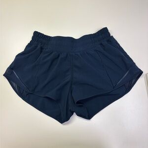 Lululemon Hottie Hot Low Rise Shorts 2.5